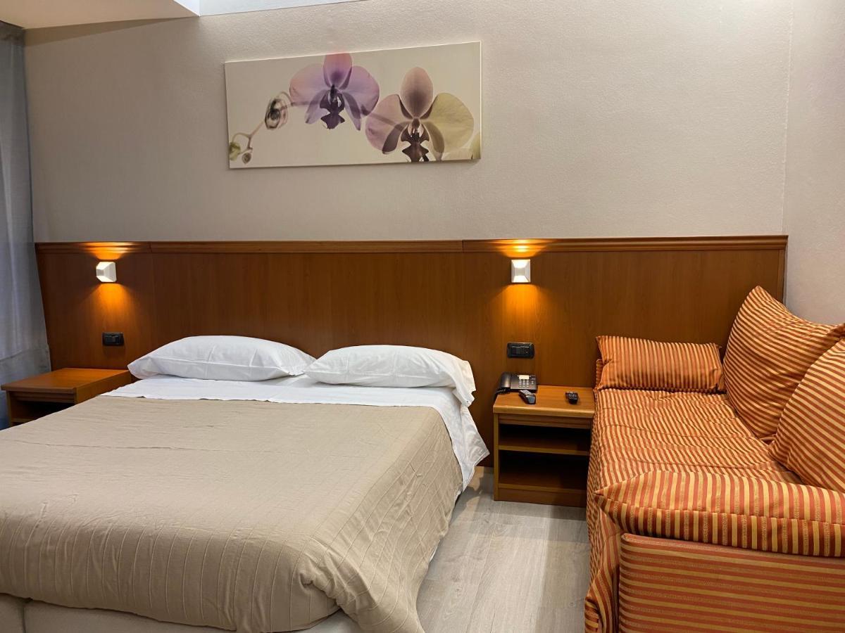 Hotel & Apartments Rinaldo Борґоманеро Екстер'єр фото